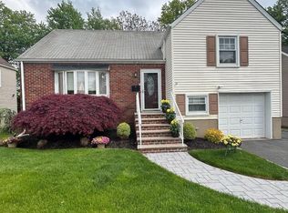 50 Howard Pl, Nutley, NJ 07110