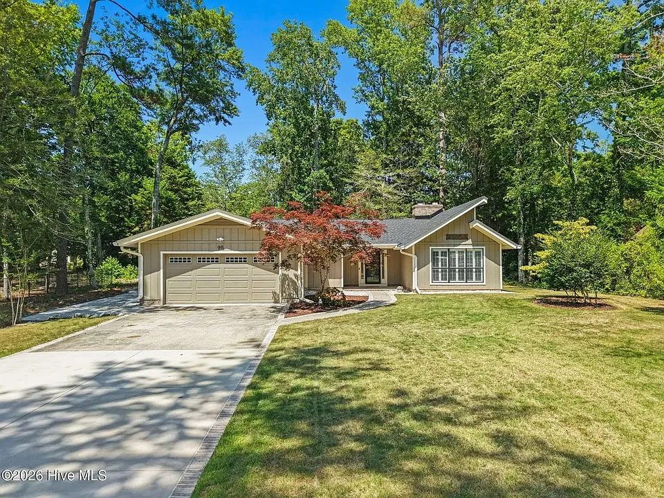 96 Calabash Dr