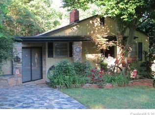 208 Vine St, Statesville, NC 28677