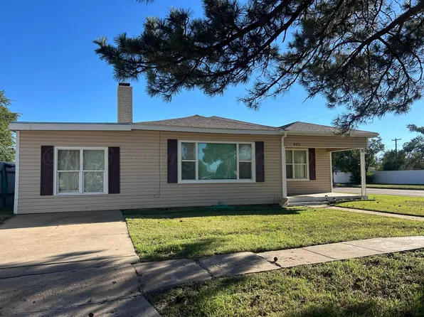 802 N Pearl St, Stratford, TX 79084