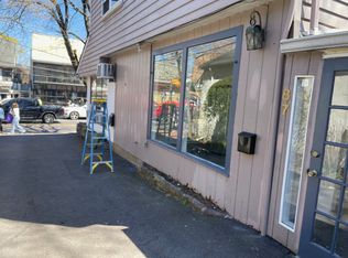 87 S Main St #87, New Hope, PA 18938