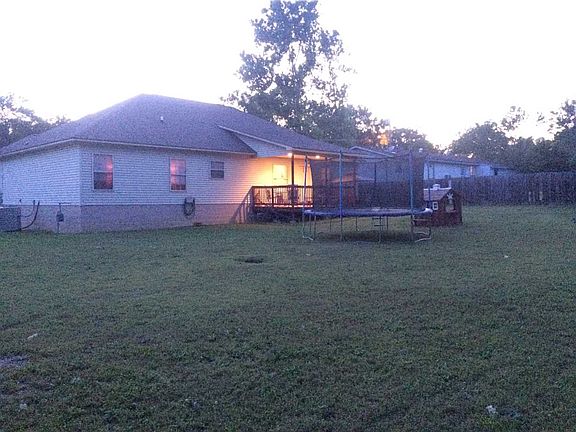 3rd image of 313 Cain Rd