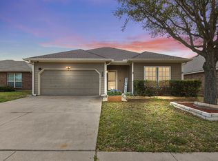 12421 Hunters Mill Trl, Burleson, TX 76028