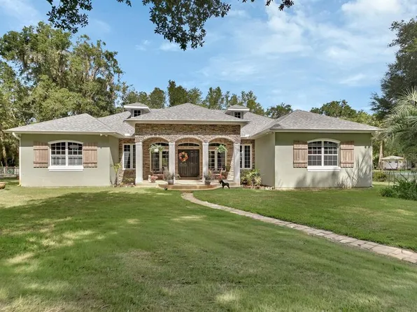 2195 Sage Willow Ln, De Leon Springs, FL 32130