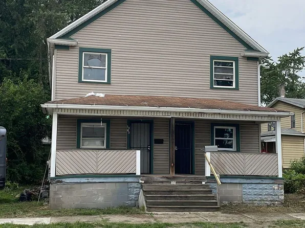 1050 Nathan St, Akron, OH 44307