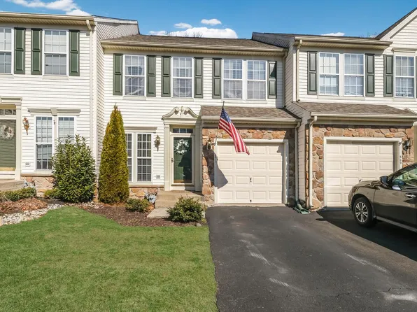 571 Mockingbird Way, Warrington, PA 18976