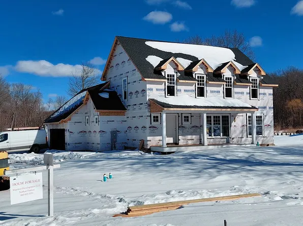 558 Lazy Ln, Southington, CT 06489