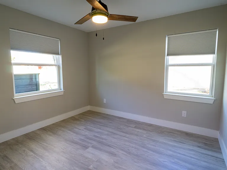 727 Gaylewood Dr — Photo 26