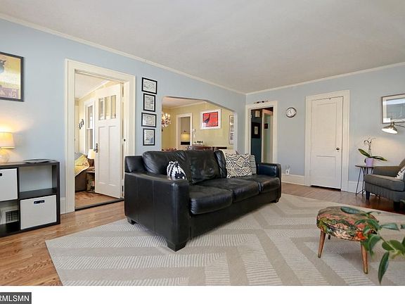 3rd image of 864 Edmund Ave