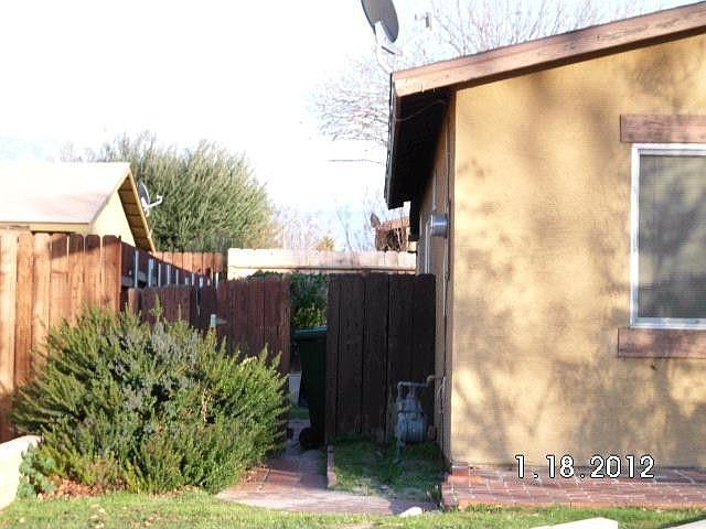 1st image of 652 Corona St