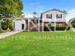 1600 Teddy Ln, Zebulon, NC 27597