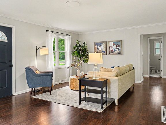 5th image of 5097 Mount Olivet Rd