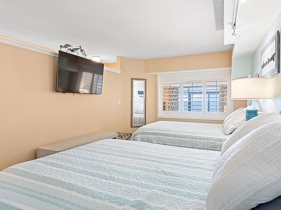 4th image of 4800 S Ocean Blvd. #519