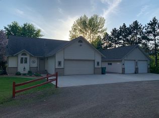 731 N Evergreen St, Royalton, MN 56373