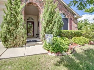 8480 Creekbluff Dr, Dallas, TX 75249