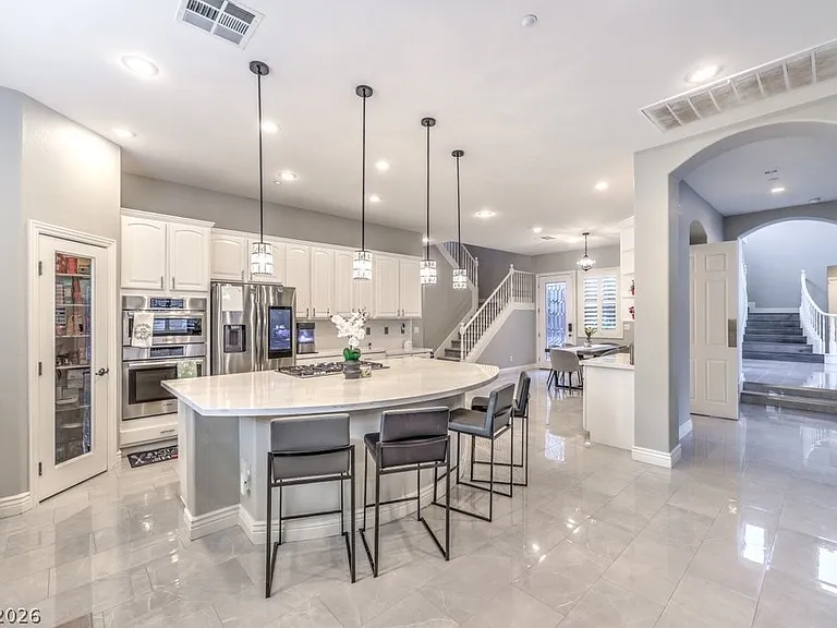 2849 Soaring Peak Ave — Photo 17
