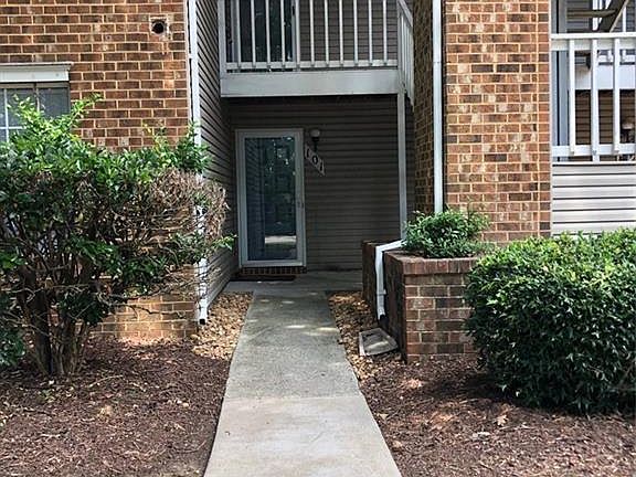 4th image of 782 Windbrook Cir APT 101