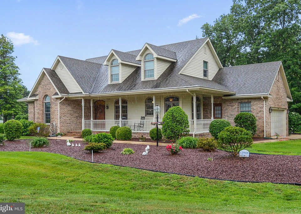 1st image of 29668 Sawmill Dr