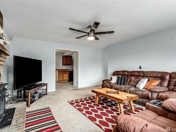 3rd image of 16354 SE 291st Pl