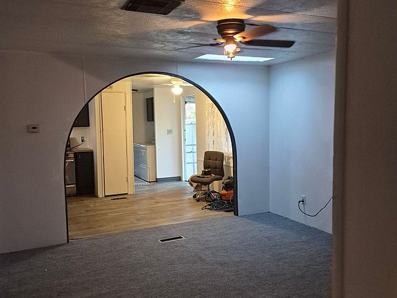 4th image of 5422 N Royal Palm Dr #2
