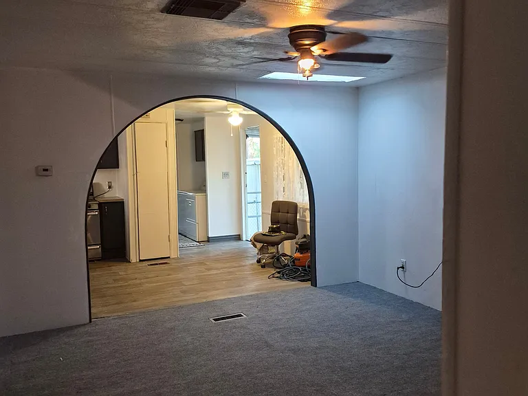 5422 N Royal Palm Dr #2 — Photo 4