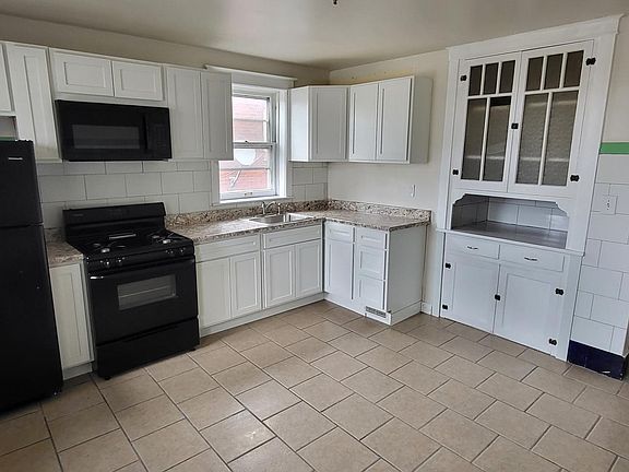 3rd image of 5507 Louisiana Ave Floor 2