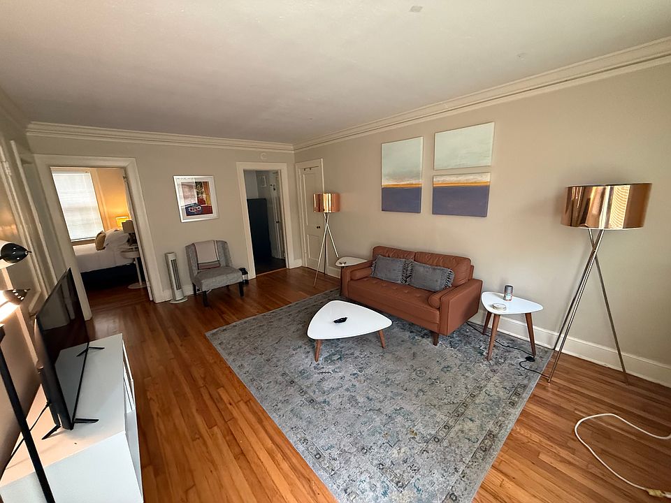 1st image of 327 Cloverdale Rd #C