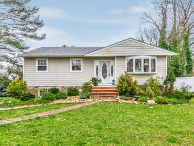 38 Norfolk Dr, Northport, NY, 11768