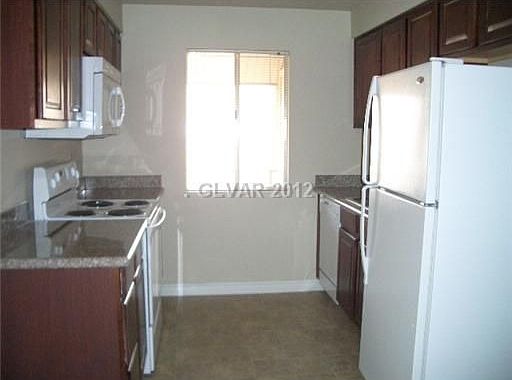 3rd image of 5339 Indian River Dr Unit 284
