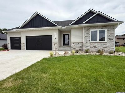 145 Boulder Rd, Mason City, IA, 50401