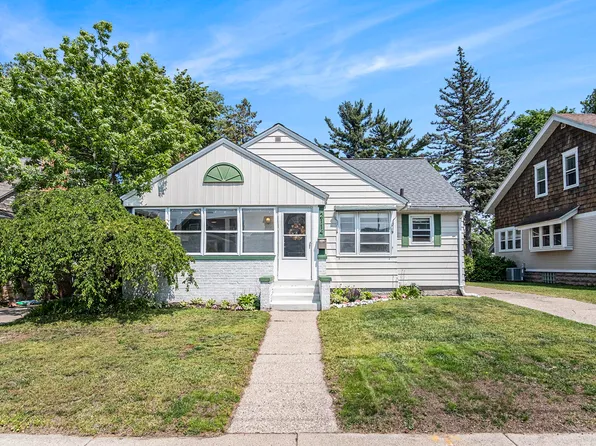 2114 Martin Ave SE, Grand Rapids, MI 49507