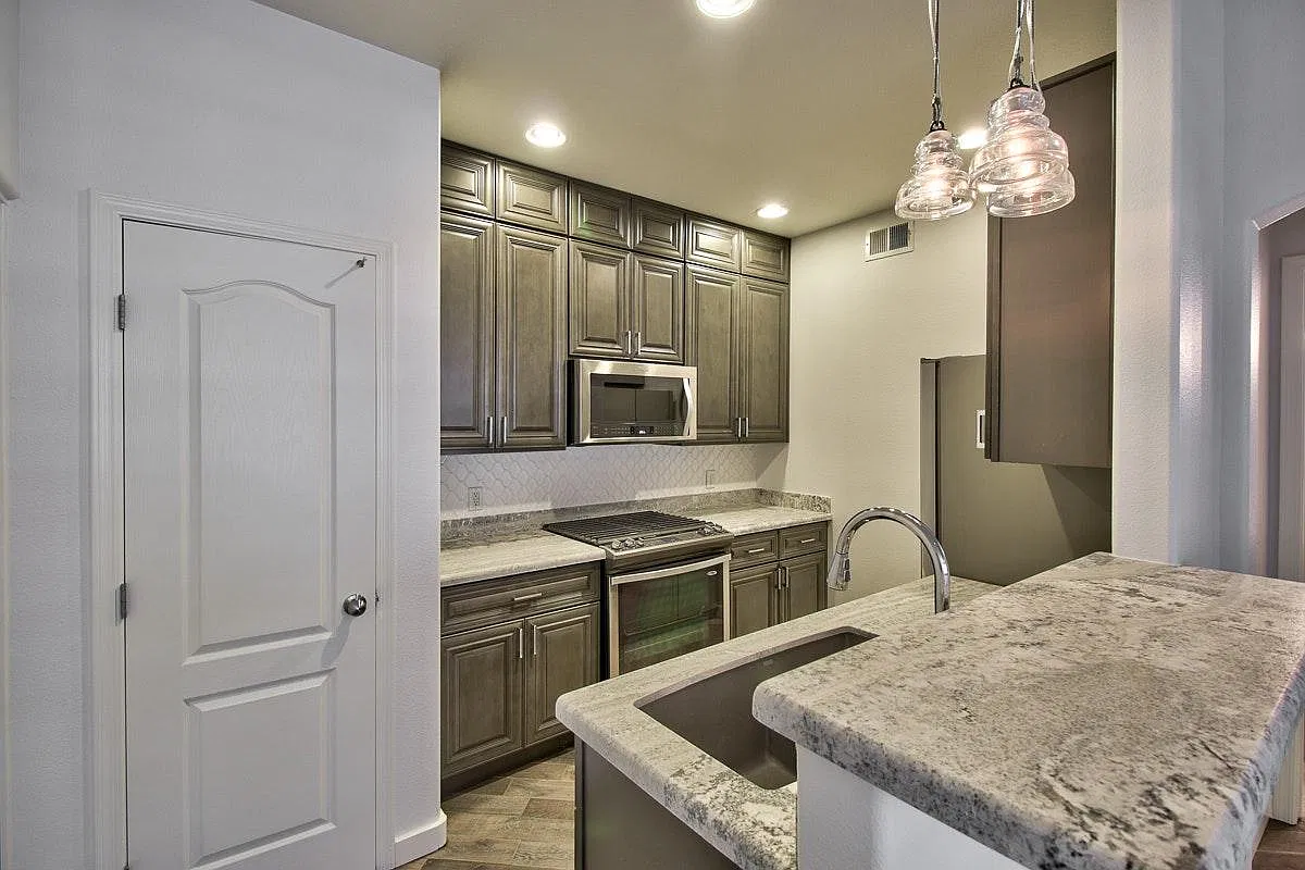 6900 E Princess Dr — Photo 1