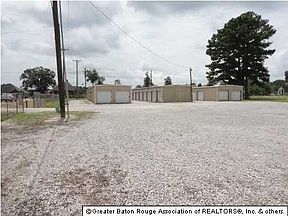 4th image of 15311 Henderson Bayou Rd