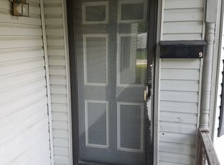 89 S Union St #B, Hawkinsville, GA 31036