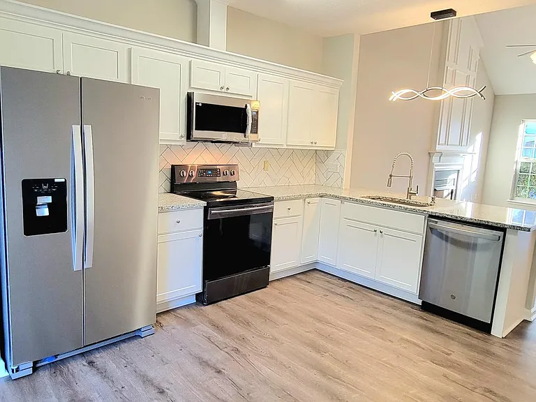 143 Brentfield Loop — Photo 9