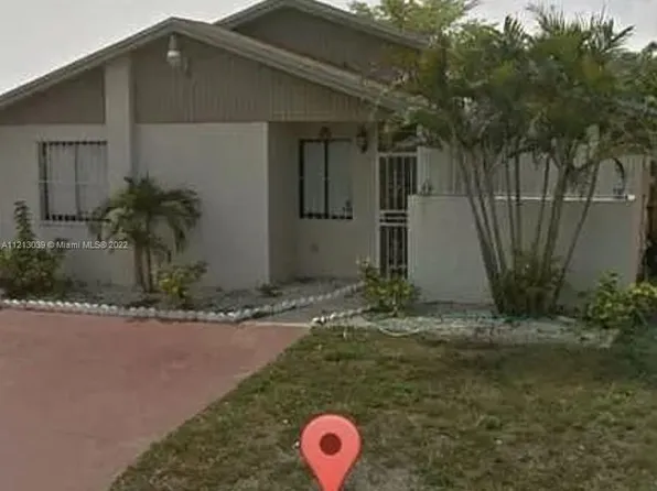 5084 NW 195th Ln, Opa Locka, FL 33055