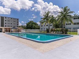 1000 Hillcrest Ct APT 212, Hollywood, FL 33021