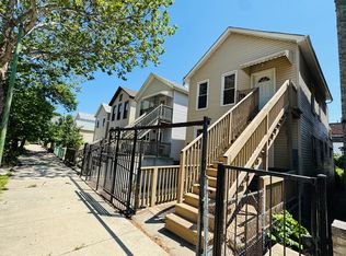 463 W 28th Pl FLOOR 1, Chicago, IL 60616