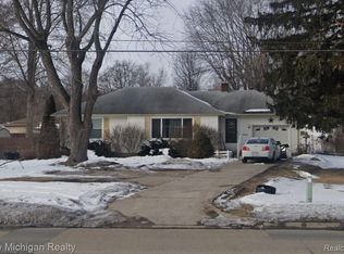 5333 Richfield Rd, Flint, MI 48506