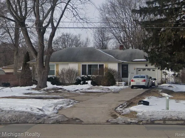 5333 Richfield Rd, Flint, MI 48506