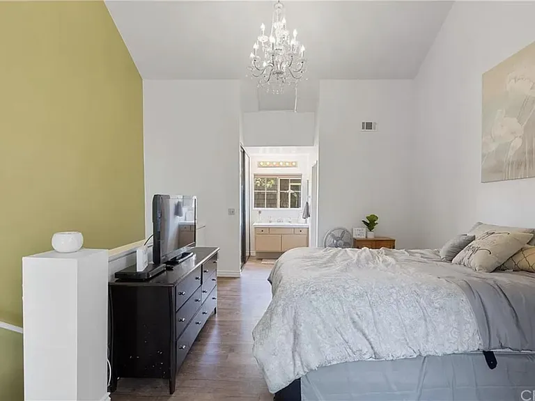 12555 Euclid St #33 — Photo 7