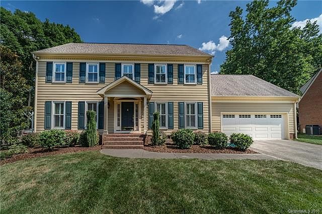 1st image of 2526 Oxborough Dr
