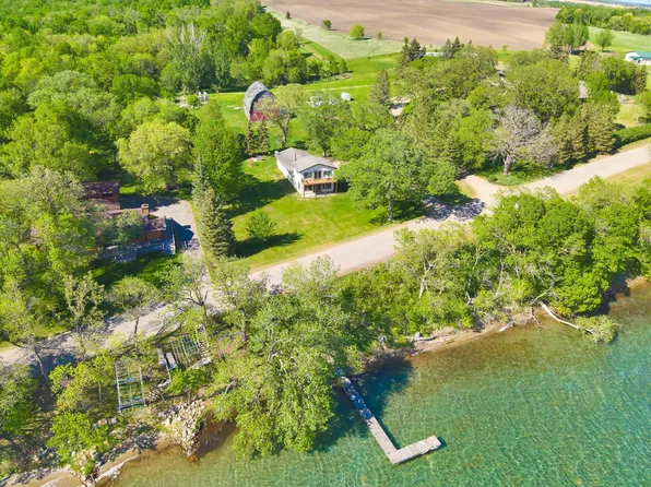 39297 N Clitherall Lake Rd, Battle Lake, MN 56515