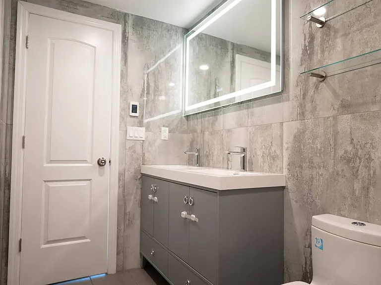 427 Pulaski St #1 — Photo 20