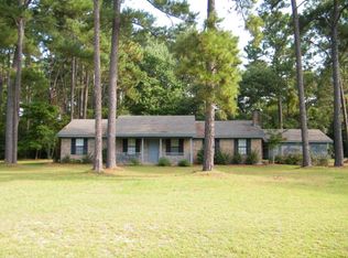 109 Flint Dr, Moultrie, GA 31788
