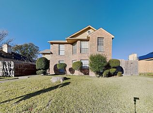 525 Buttercup Trl, Mesquite, TX 75149