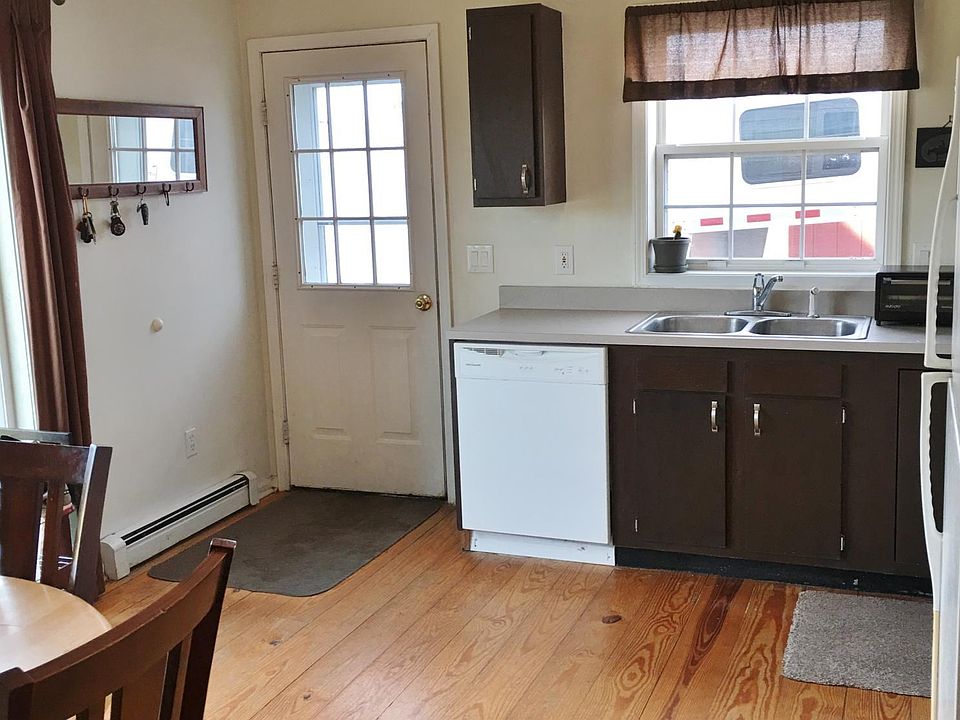 221 Blackhouse Rd, Fort Edward, NY 12828 Zillow