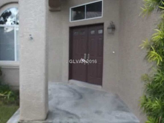 3rd image of 2260 Black Pine Dr