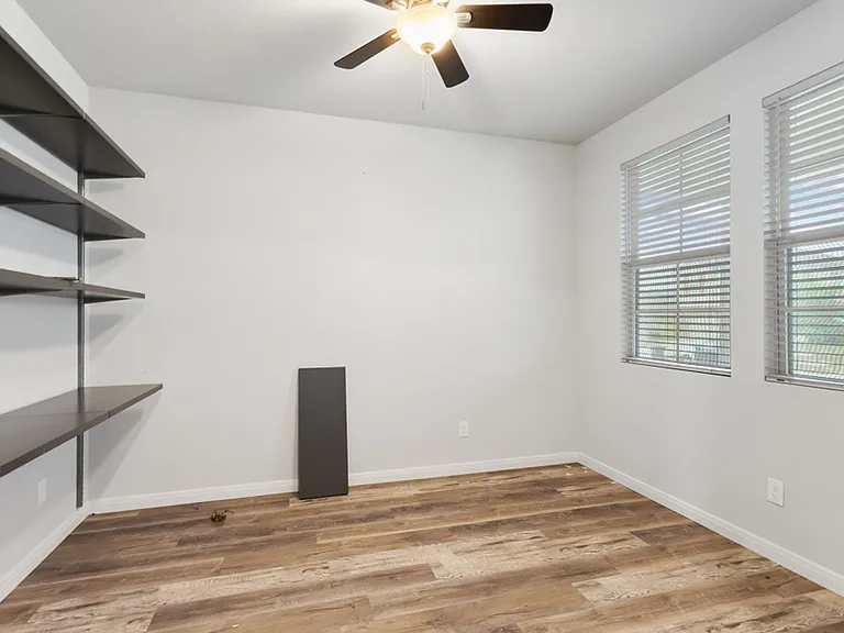 10679 Penelope Way — Photo 5