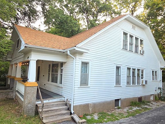 5th image of 1106 S Florence Avenue
